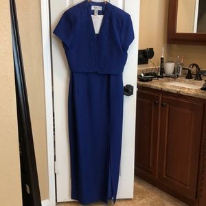 Gorgeous blue formal dress
